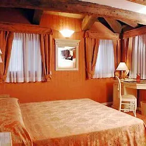 Lanterna Di Marco Polo Bed & Breakfast