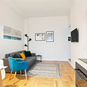 design-and-new-flat-in-navigli-district.it-lombardy.com/